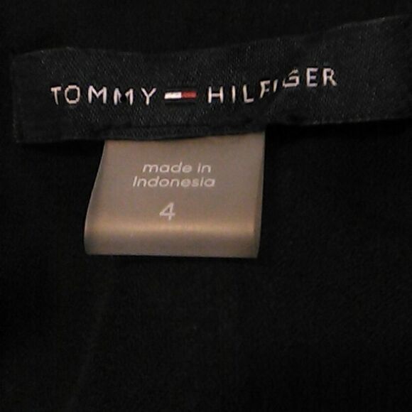 NWT Tommy Hilfiger Dark Floral Dresd - Picture 11 of 16